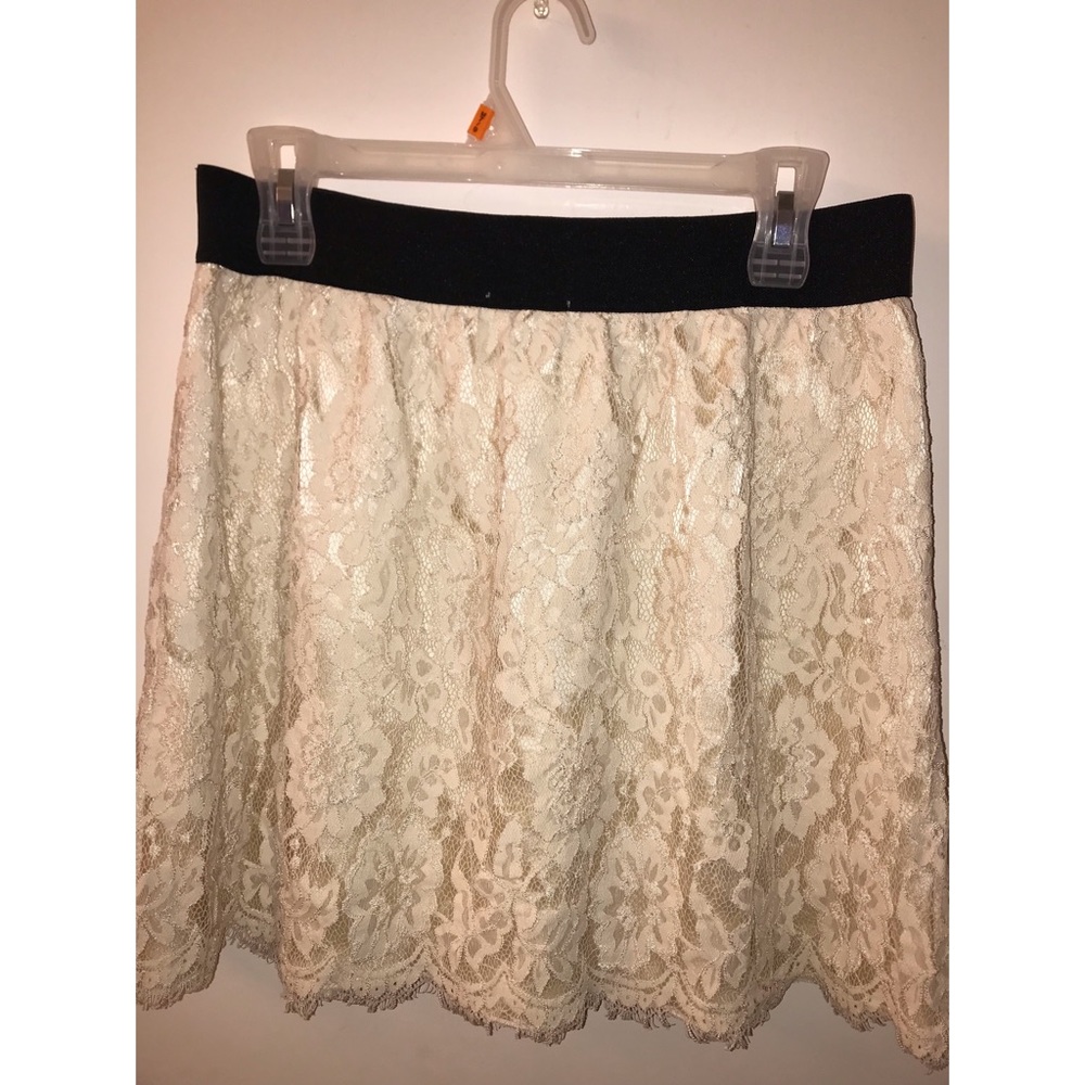 White lace skirt